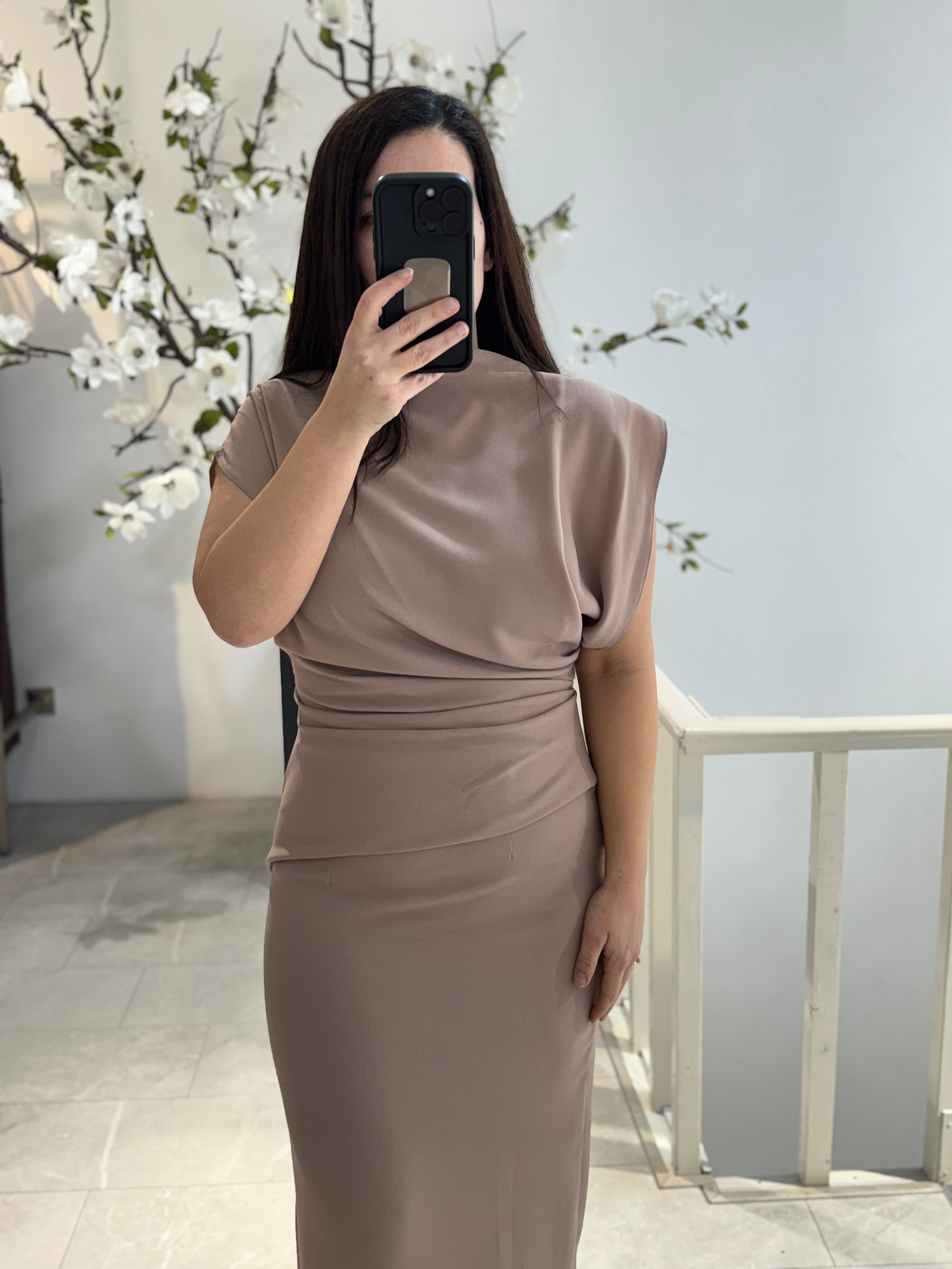 Lipa dress